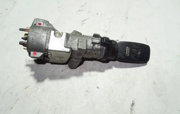Audi A4 S4 B6 8E 8H Ignition lock 4B0905851F