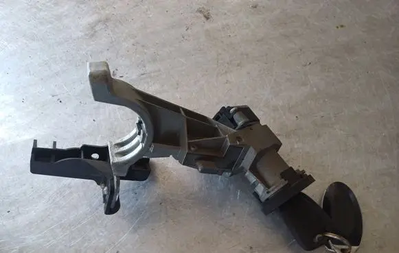 Fiat Punto (188) Ignition lock 51793074