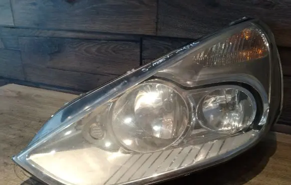 Ford S-MAX Headlight/headlamp