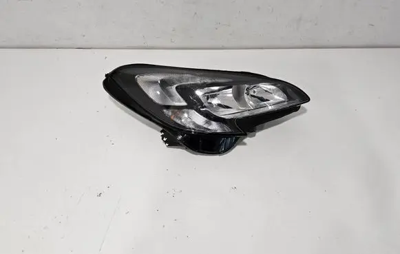 Opel Corsa E Headlight/headlamp 39108227 1EF011830 1EF01183006