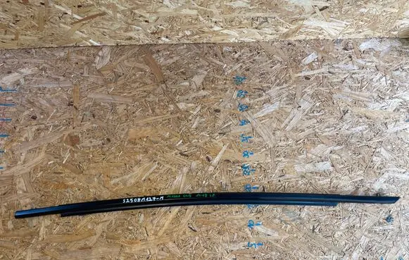 Mazda CX-3 Front door glass trim molding D10E4FFL S2508M127-M