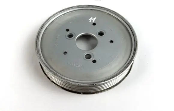 Audi A4 S4 B5 8D Power steering pump pulley 059145255