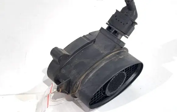 BMW X3 E83 Mass air flow meter 7788744