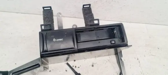 Audi A6 S6 C5 4B CD/DVD changer 4B0035111 4B5035115A