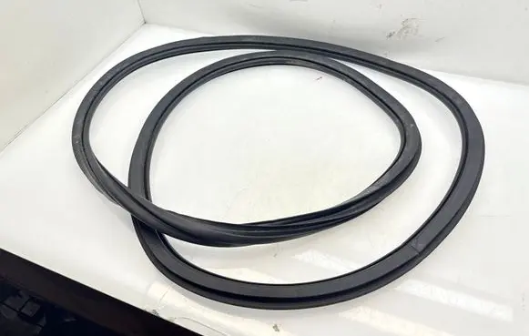 Audi A3 S3 8V Front door rubber seal 8V4831721