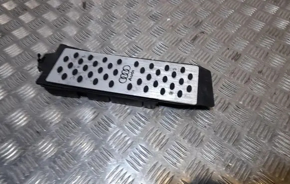 Audi A4 S4 B8 8K Foot rest pad/dead pedal 8K1864777