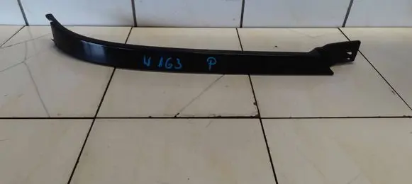 Mercedes-Benz ML W163 Under headlight/headlamp trim 1638260277