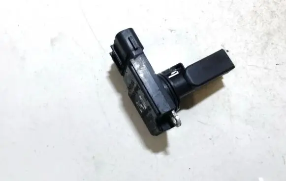 Toyota Corolla E120 E130 Mass air flow meter 2220427010 22204-27010