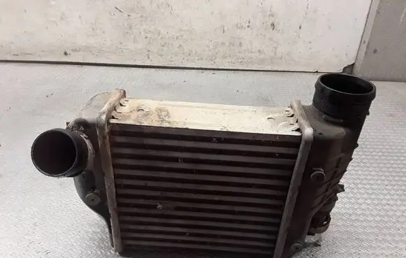 Audi A6 S6 C6 4F Intercooler radiator