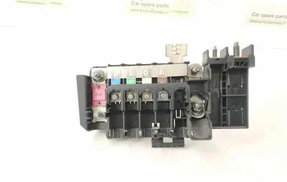Mercedes-Benz B W246 W242 Fuse box set DALISID3705 2465402150 A2465402150