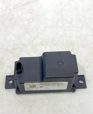 Mercedes-Benz C W205 Voltage converter inverter A2059053414 2022703211101