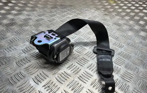Volvo XC90 Third row seat belt 39825733 626938200 04012017