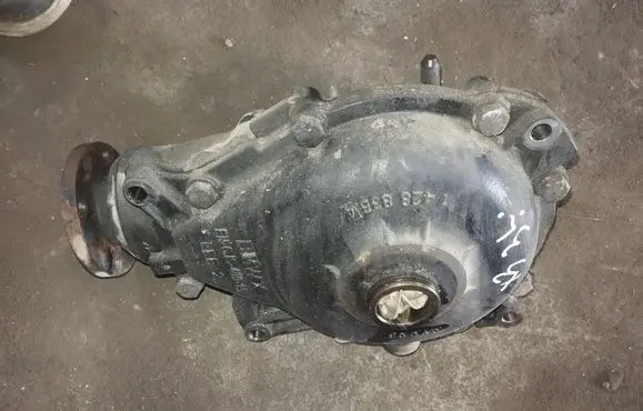 BMW X3 E83 Front differential 14288323