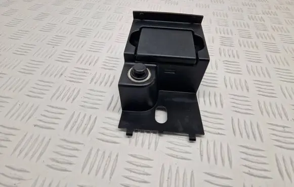 Mercedes-Benz GLK (X204) Ashtray (front) A2046809150 2042B 82270001