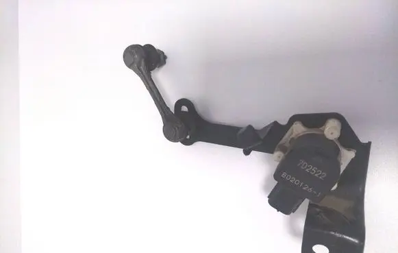 Toyota Land Cruiser (J200) Front air suspension height level sensor 8940660030
