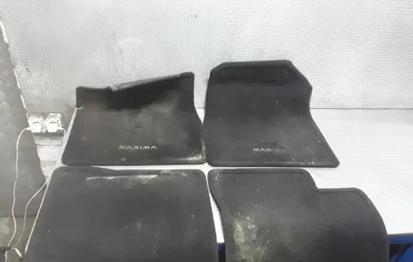 Nissan Maxima A34 Car floor mat set 