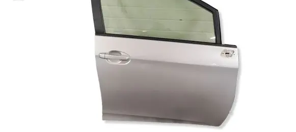 Toyota Verso-S Front door 