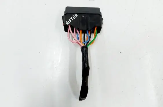 Peugeot Rifter Fuse box set 9859795080