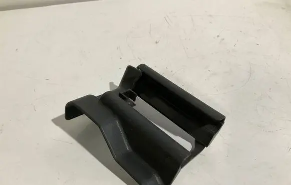 Mercedes-Benz E W211 Front driver seat rail trim 2119190920