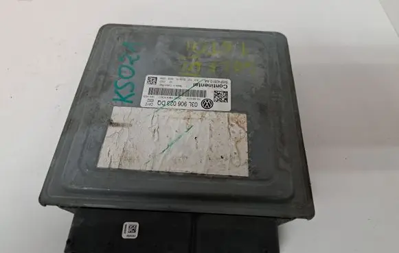 Volkswagen Golf VI Engine control unit/module ECU 03L906023DQ