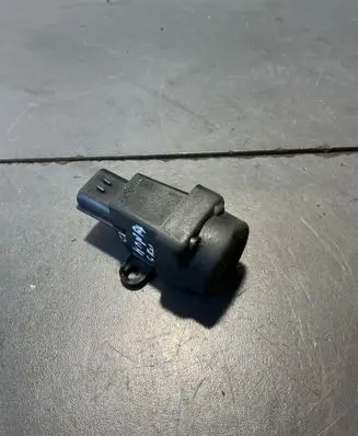 Honda CR-V Fuel cut-off switch WQT100030 061208B6