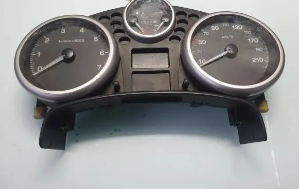 Peugeot 207 Speedometer (instrument cluster) 9662903780