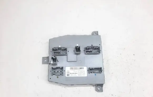 Mercedes-Benz GLC X253 C253 Comfort/convenience module A2059006330 A2059013904 130802