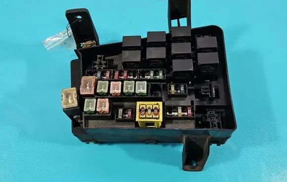 Mitsubishi Space Star Fuse box set PA6GF10GB20 IMPRK1459230