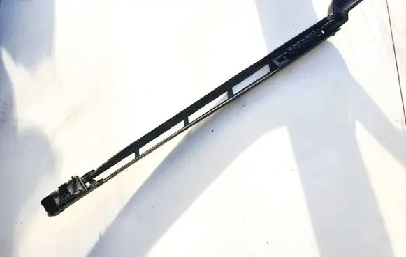 Audi Q7 4L Front wiper blade arm 178832