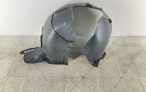 Volkswagen Eos Front wheel arch liner splash guards 1Q0805978B 1Q0805912C