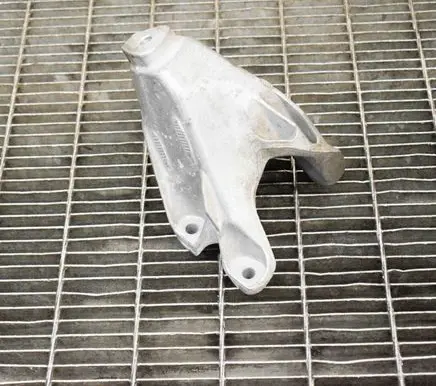 Audi Q5 SQ5 Engine mounting bracket 8K0199307CB
