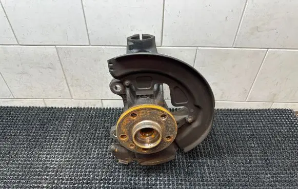 Volvo V60 Front wheel hub spindle knuckle