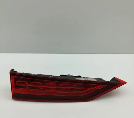 Volvo V60 Tailgate rear/tail lights 31468184