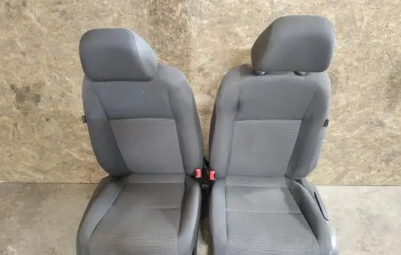 Seat set