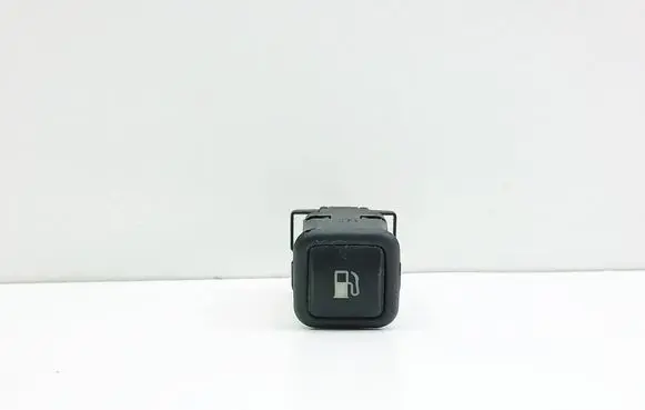 Volkswagen Golf IV Fuel tank opening switch 3B0959833A