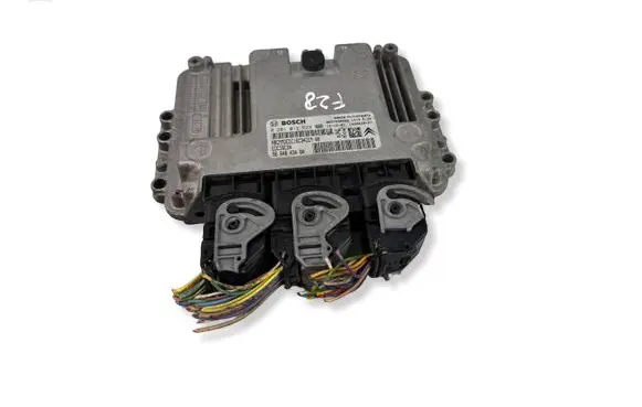 Peugeot 207 Engine control unit/module 0281012523 9664843480 9657699480