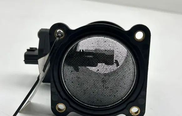 Nissan Almera Tino Mass air flow meter 0280218005 226807J600