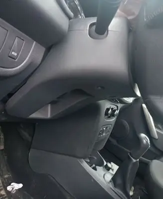 Dacia Sandero Steering wheel column trim