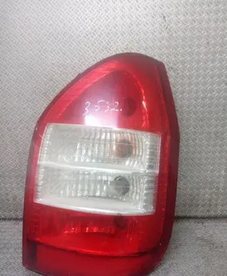 Opel Zafira A Rear/tail lights 11A113B