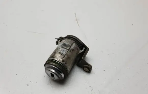 Volvo XC90 Central locking switch button 