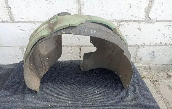 Ford Focus Front wheel arch liner splash guards