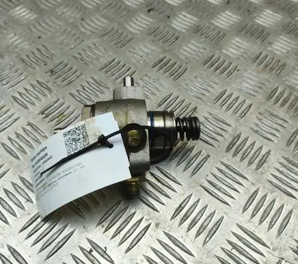 Porsche Macan (95B) Fuel injection high pressure pump 95812702500