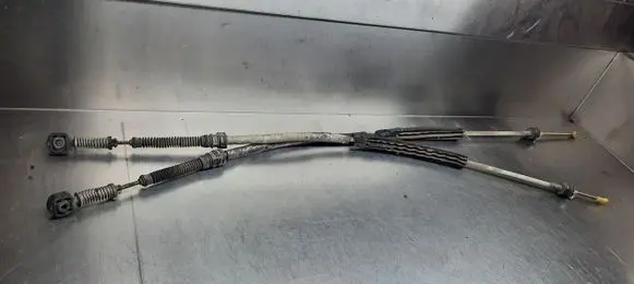 Skoda Octavia Mk1 (1U) Gear shift cable linkage 