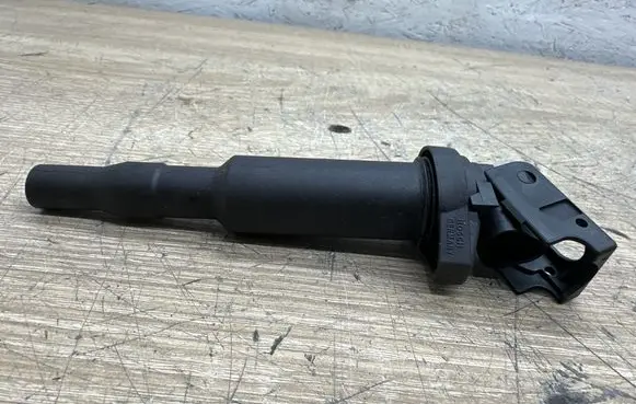 BMW 6 F06 Gran coupe High voltage ignition coil 7594937