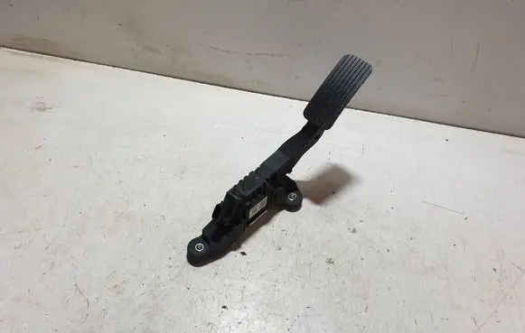Hyundai Kona I Accelerator throttle pedal CN04920368 21102019
