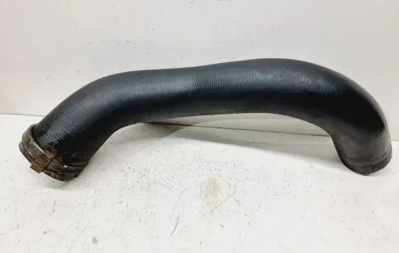 Volvo S60 Intercooler hose/pipe 31370932