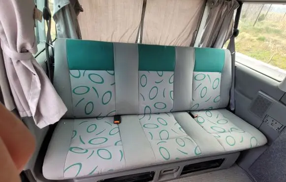 Volkswagen Multivan T4 Second row seats 