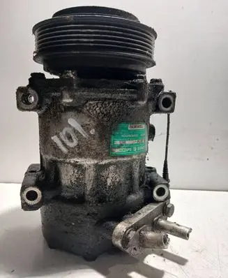 Renault Espace III Air conditioning (A/C) compressor (pump) 7700859676D