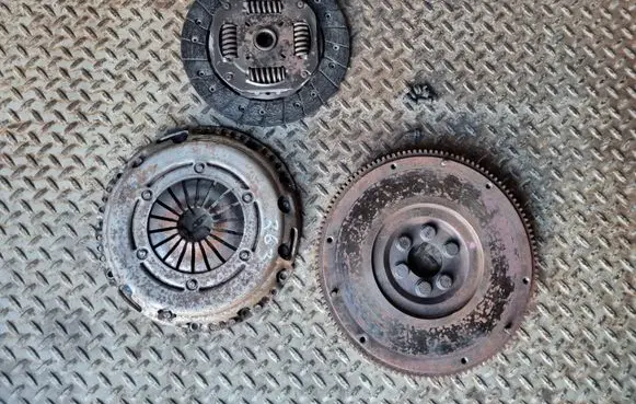 Skoda Fabia Mk3 (NJ) Clutch set kit 04C141031C 04C141025D 04C105269E