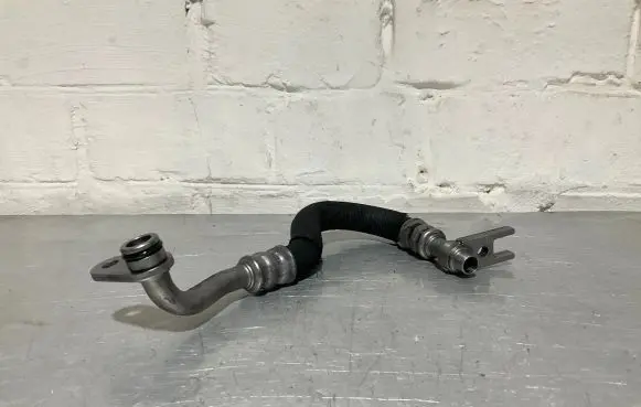 BMW 5 E60 E61 Oil cooling pipe 7560980